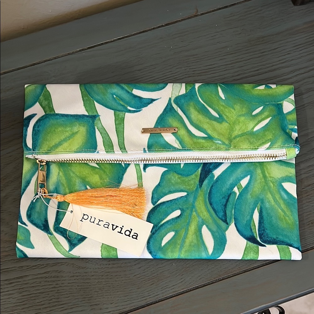 Pura Vida Green Leaf Print Clutch